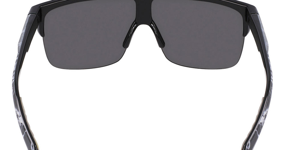 SLOTTED - Black/White Benchetler with Lumalens Smoke Lens